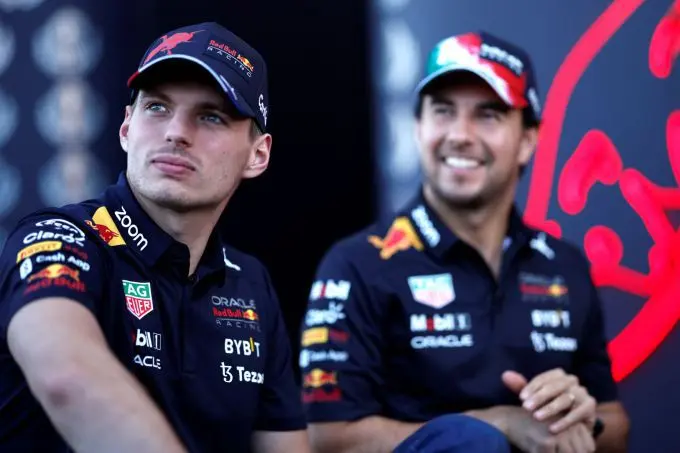 red bull max verstappen l sergio perez r medium si202210200562 hires jpeg 24bit rgb