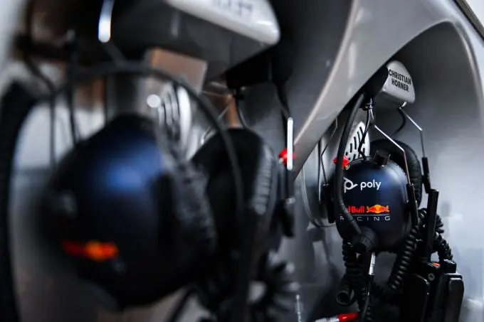 red bull poly samenwerking si202201270350 hires jpeg 24bit rgb