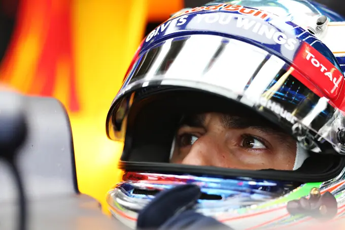 red bull racing daniel ricciardo f1