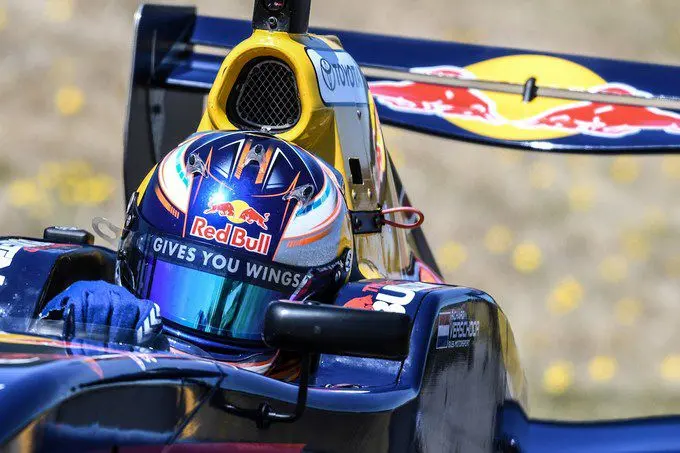 red bull richard verschoor taupo rx 1