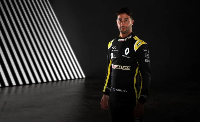 renault f1 daniel ricciardo 3