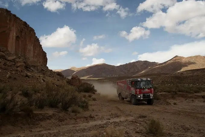 renault mammoet rally power vrachtwagen dakar rx 680