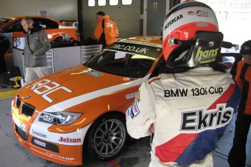ricardo van der ende test op brands hatch rx 500
