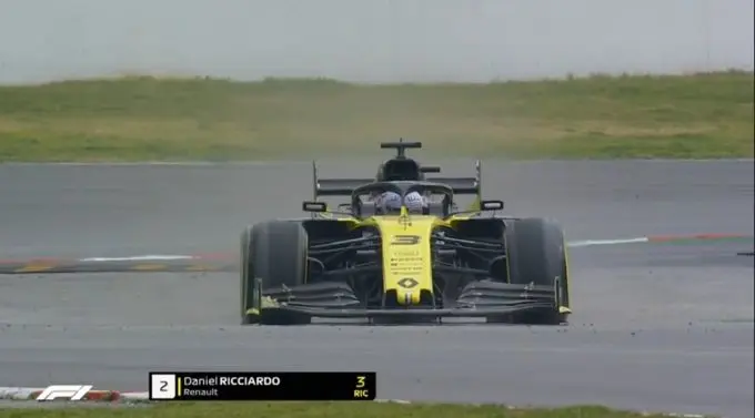 ricciardo wing lost
