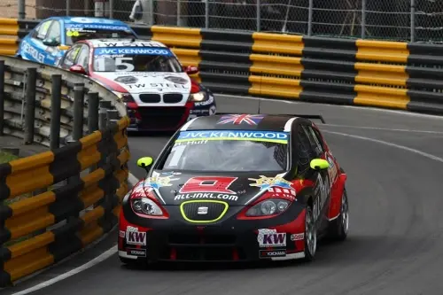 rob huff win macau