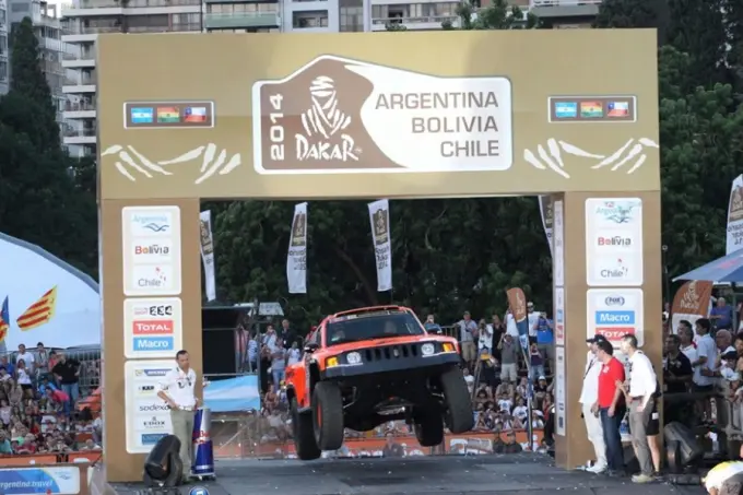 robby gordon start dakar