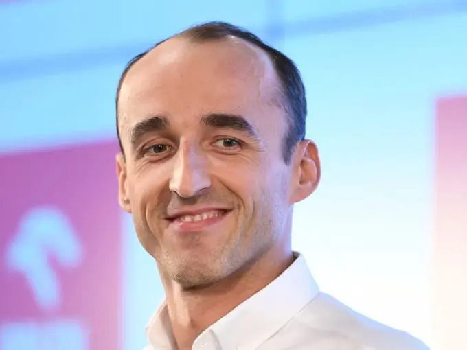 robert kubica portret 2020 86281674 503187773944969 7651856345200590848 n