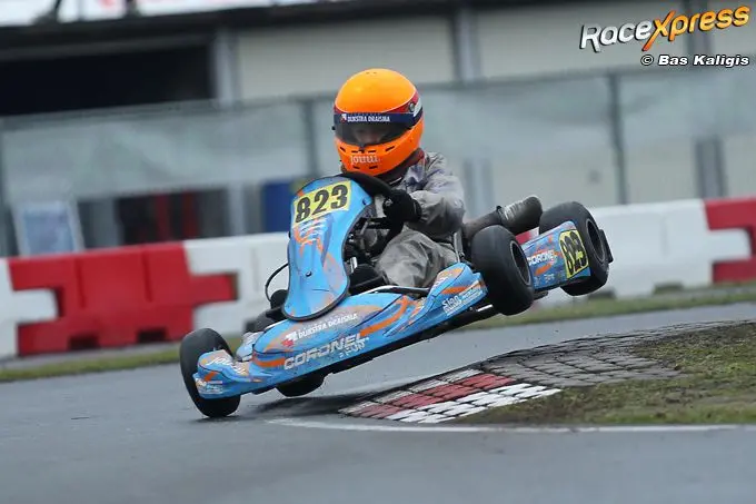 rocco coronel vliegt c01 1252