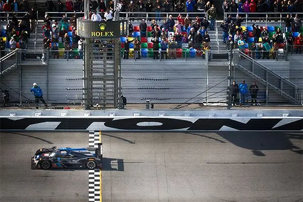 rolex24 nb winnaar eindstreep rolex1