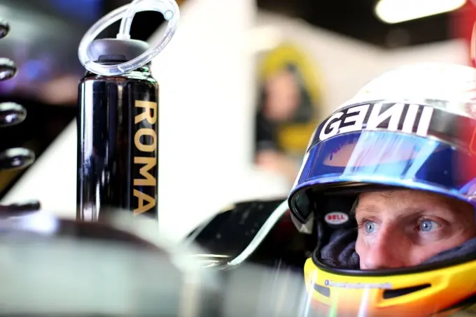 romain grosjean lotus straf