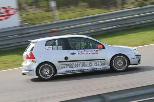 ronald morien vw golf 5 rx