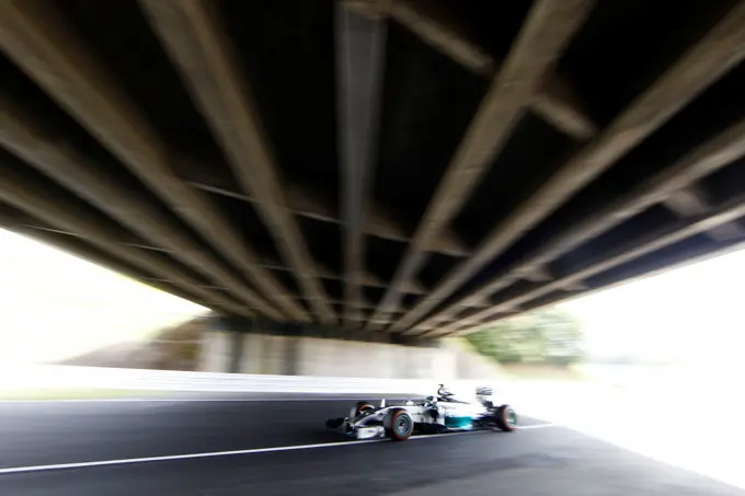 rosberg pole suzuka 2