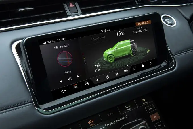 rr evoq phev 220420 18
