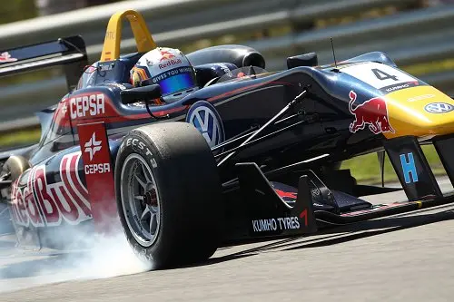 rtl gp masters of formula 3 2013 redbull