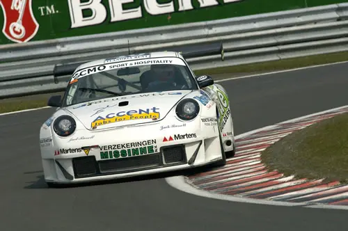 russell racing 2006 03