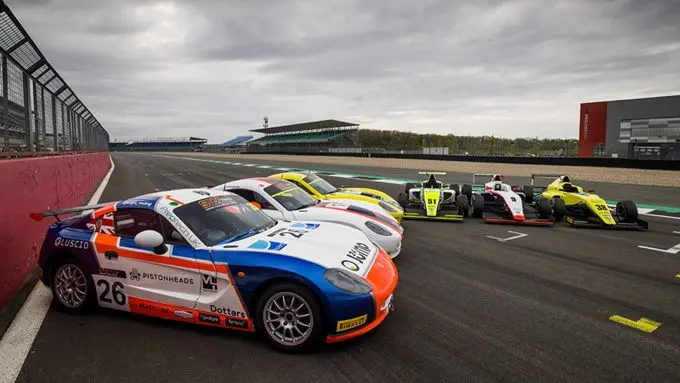 rx 2024 2 ginetta junior