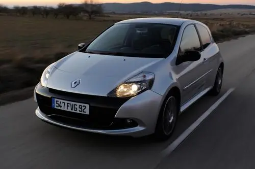 rx clio face lift av