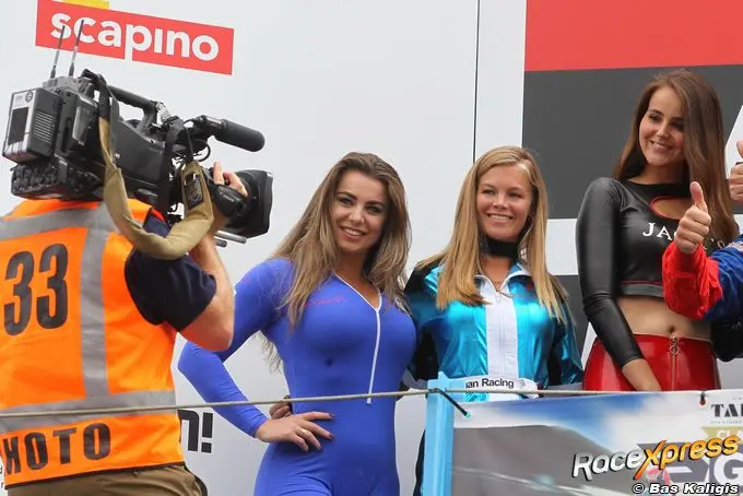 rx grid girls e90b8685
