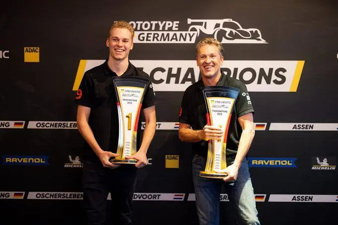 rx huldiging max en mark van der snel