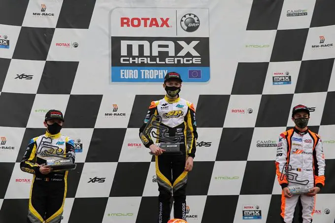 rx junior podium