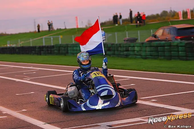 rx kayne nl vlag aaa7i9175