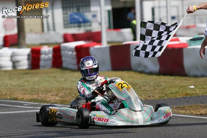 rx kris haanen racet naar podium in dkm ft7q8569