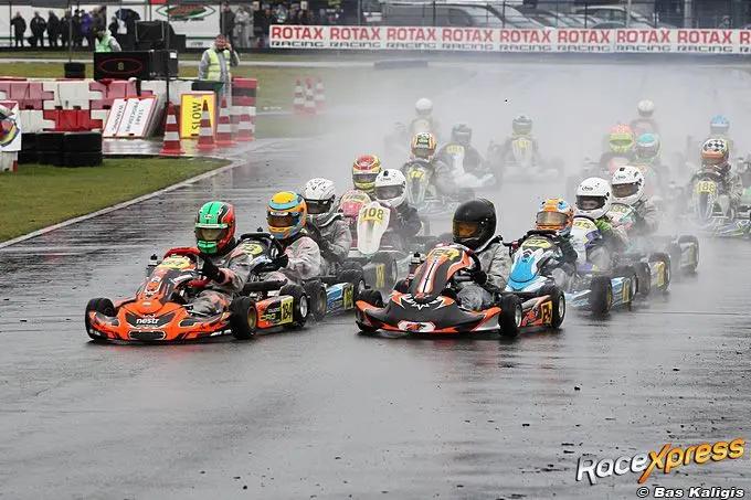 rx luca van leer met nummer 184 aan kop op weg naar zege e90b5422