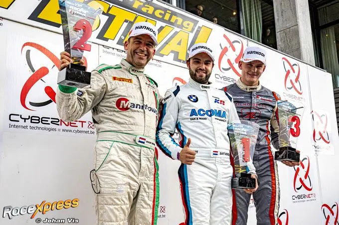 rx max tubben rechhts op podium spa racing festival 2022 johan vis fotografie 3