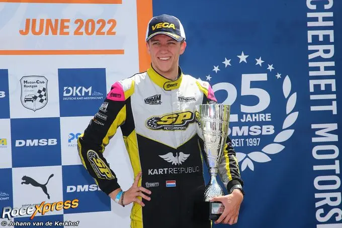 rx quinn winkel podium in prestigieuze dkm ft7q6301