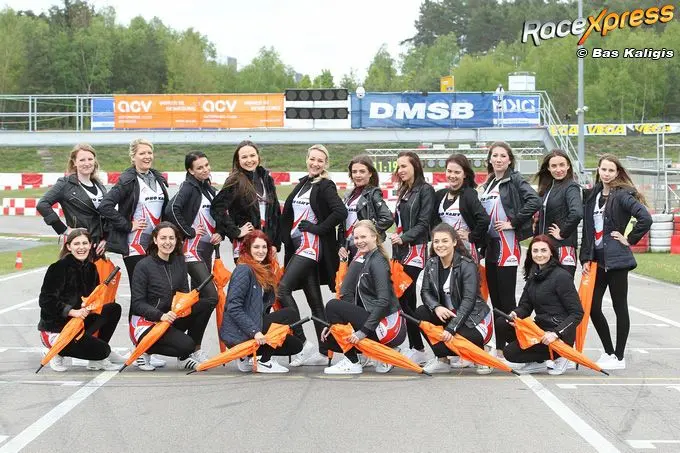 rx680 babes dkm eerste foto c015342