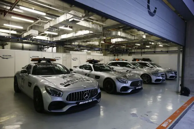 safety cars china