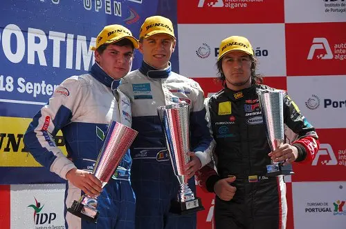 sam dejonghe podium rx 500