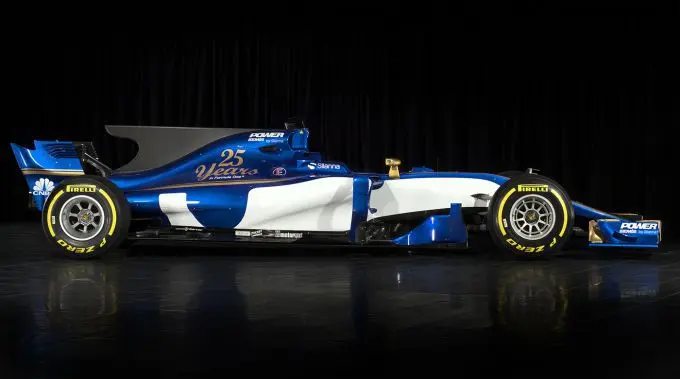 sauber f1 c36 zijkant 1