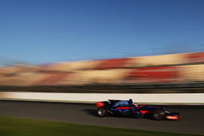 scuderia toro rosso barcelona week 1 1