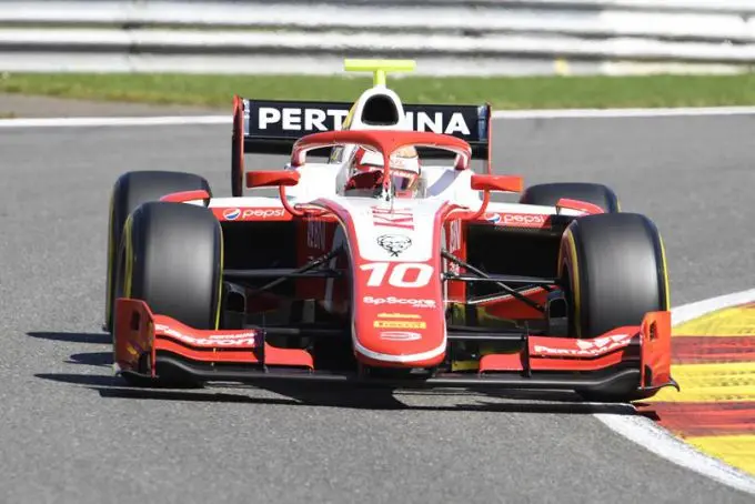 sean gelael f2