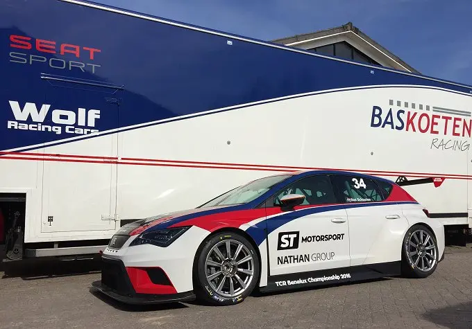 seat leon cup bas koeten racing