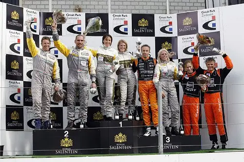 seat podium 1