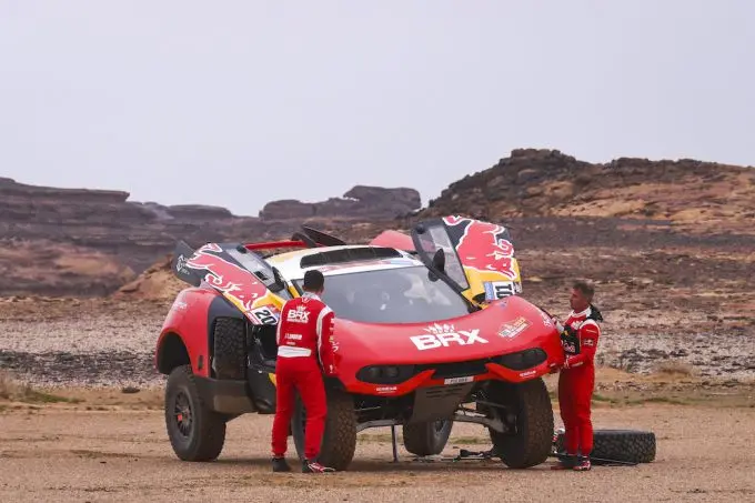 sebastian loeb dakar 2023