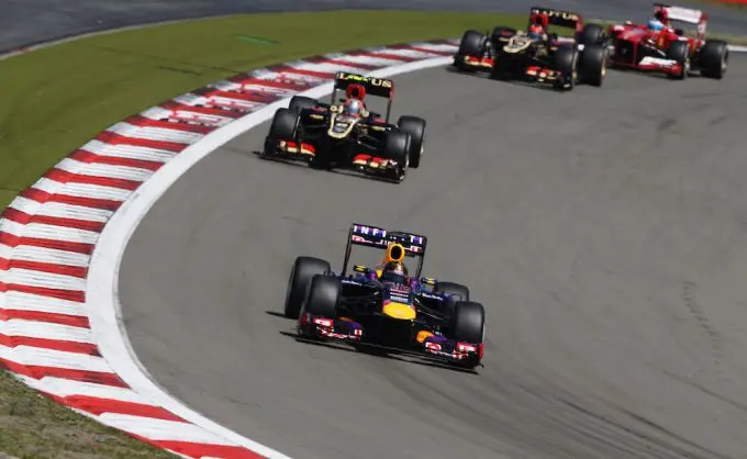 sebastian vettel rb7