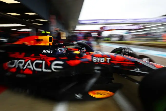 sergio perez silverstone