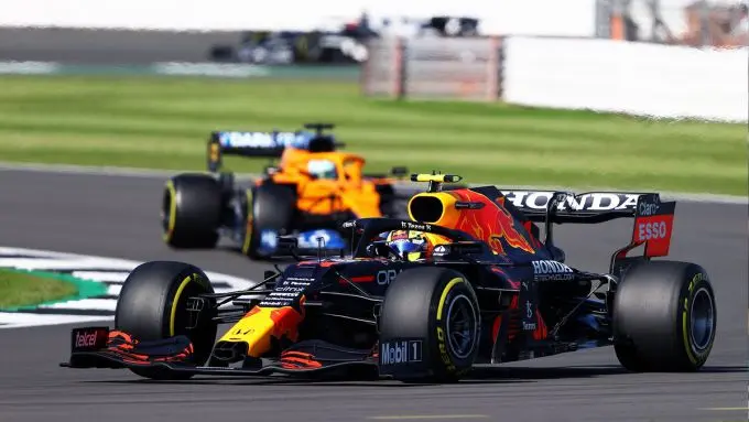 sergio perez sprintrace