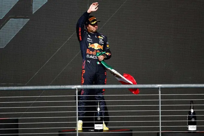 sergio perez usa podium