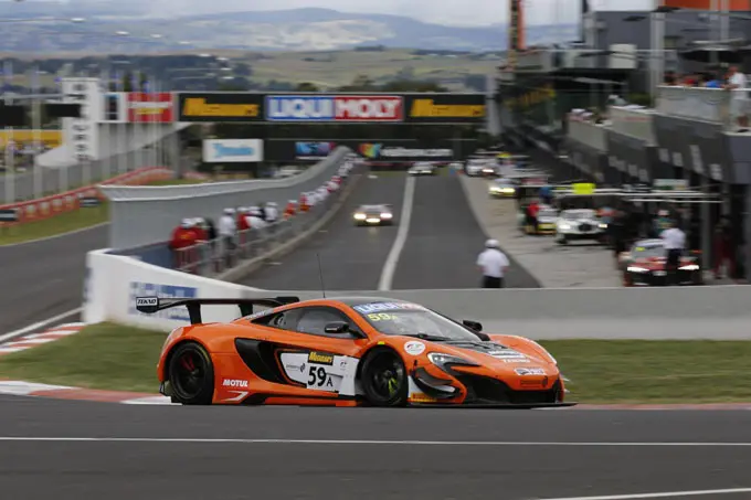shane van grinsbergen bathurst 12 h rx 680