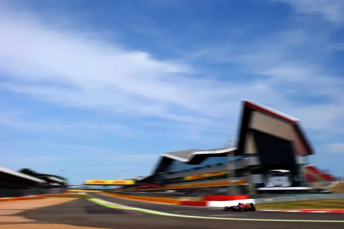 silverstone max verstappen vt3