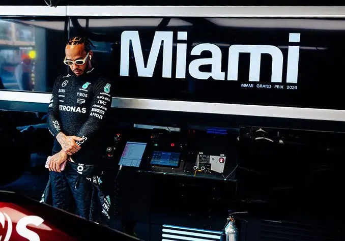 sir lewis hamilton