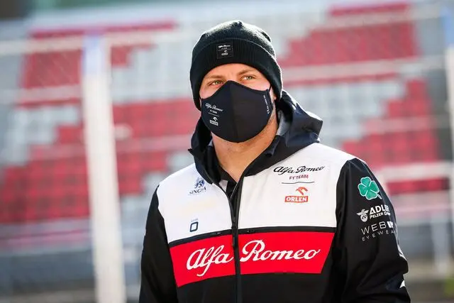 small 2022 pre season testing spain day 1 1