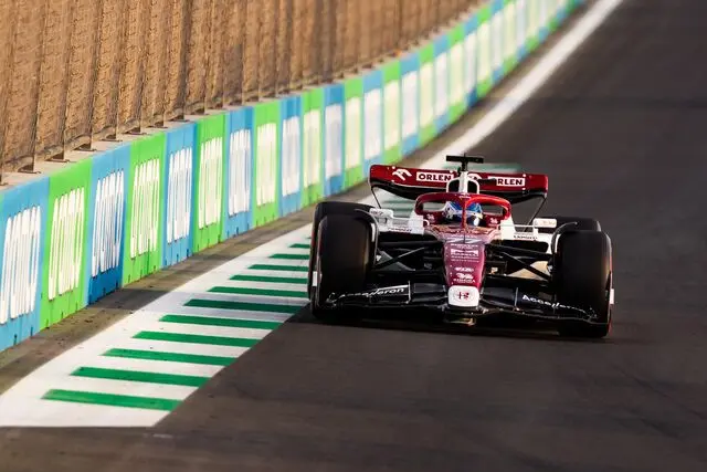 small 2022 saudi arabian grand prix saturday 2