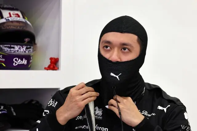 small 2023 bahrain grand prix sunday 1
