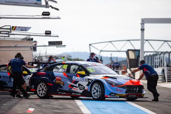 snelle langeveld krijgt niet wat hij verdient in paul ricard 1