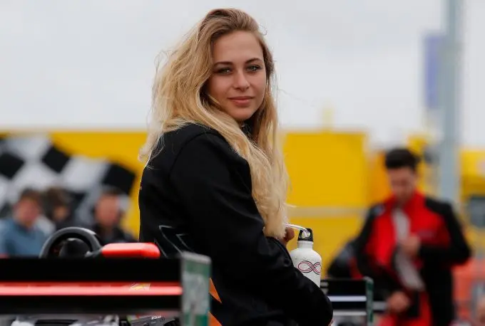 sophia florsch fia f33824
